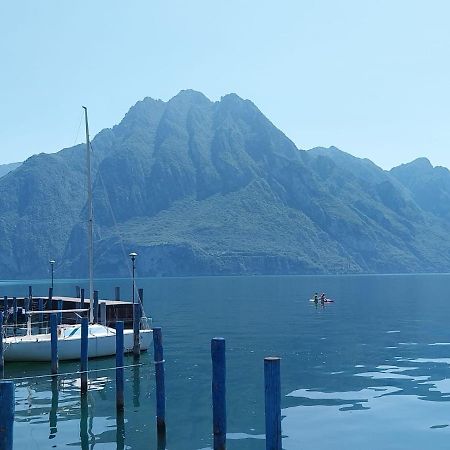 Casa Elly Appartement Riva di Solto Buitenkant foto